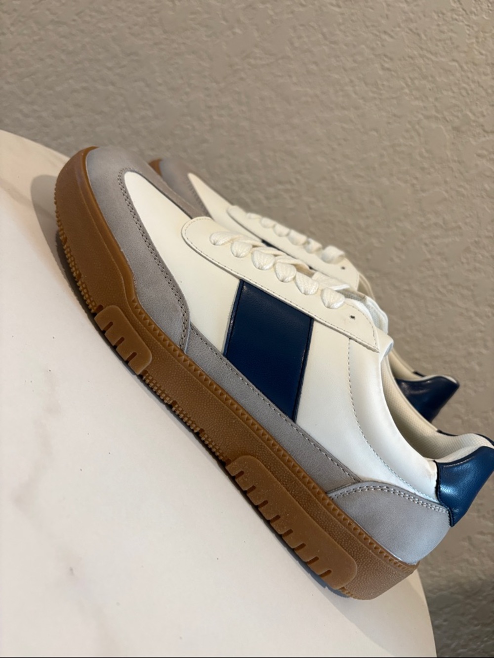 NWT Madden NYC Size 8 Men’s Blue & White Casual Sneakers - Picture 6 of 7